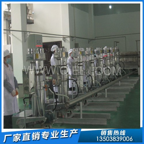 想買榨油機(jī)設(shè)備 歡迎到實(shí)力廠家企鵝機(jī)械(圖1) 想買榨油機(jī)設(shè)備 歡迎到實(shí)力廠家企鵝機(jī)械(圖1)