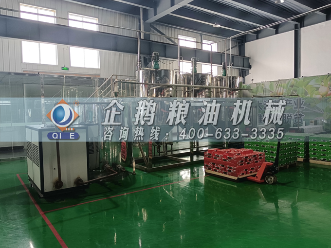 企鵝牌茶籽油雙螺桿榨油機,用心制造獲得客戶認(rèn)可(圖3) 企鵝牌茶籽油雙螺桿榨油機,用心制造獲得客戶認(rèn)可(圖3)